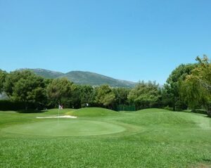 9- Loch-Anlage des Golf und Country Clubs Nizza