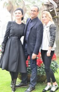 Carlo Conti mit Arisa und Emma Marone moderieren das 65. Songfestival von San Remo