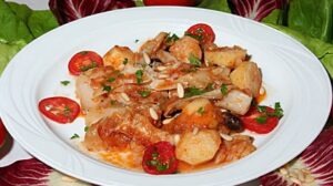 Stockfisch mit Tomaten und Kartoffeln