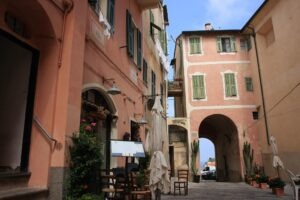 Bordighera. Centro Storico. Ferien an der Blumenriviera in Ligurien