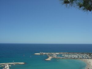 Menton, französische Riviera. Urlaub in Ligurien im Ferienhaus an der italienischen Riviera