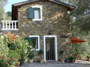 Ein Rustico wie im Bilderbuch, unser Ferienhaus bei Dolceacqua an der italienischen Riviera in Ligurien