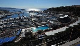 Monte Carlo Herakles Terrasse. Urlaub an der italienischen Riviera in Ligurien im Ferienhaus in Dolceacqua