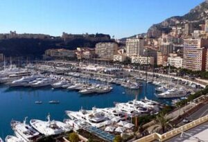 Monaco. Yachthafen. Urlaub an der italienischen Riviera in Ligurien