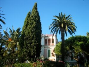 Bordighera. Villa Romana.Urlaub an der italienischen Riviera im Ferienhaus in Ligurien