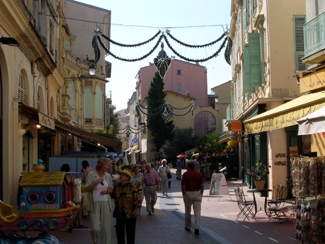 Menton. Stadtbummel