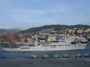 Nizza. Hafen. Urlaub an der italienischen Riviera in Ligurien