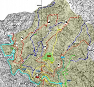 Wanderwege um Airole. Dorf im Hinterland der italienischen Riviera