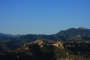 Perinaldo im Hinterland der italienischen Riviera