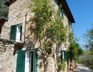 Terra Italia. Romantisches Landhaus bei Dolceacqua