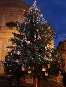 Imperia-Porto Maurizio bereitet sich auf Weihnachten vor