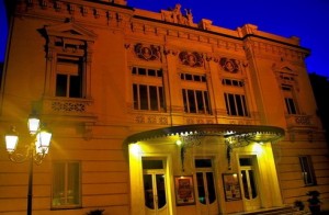 Ventimiglia an der italienischen Riviera. Das Stadttheater