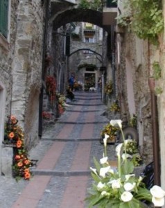 Dolceacqua an der Blumenriviera