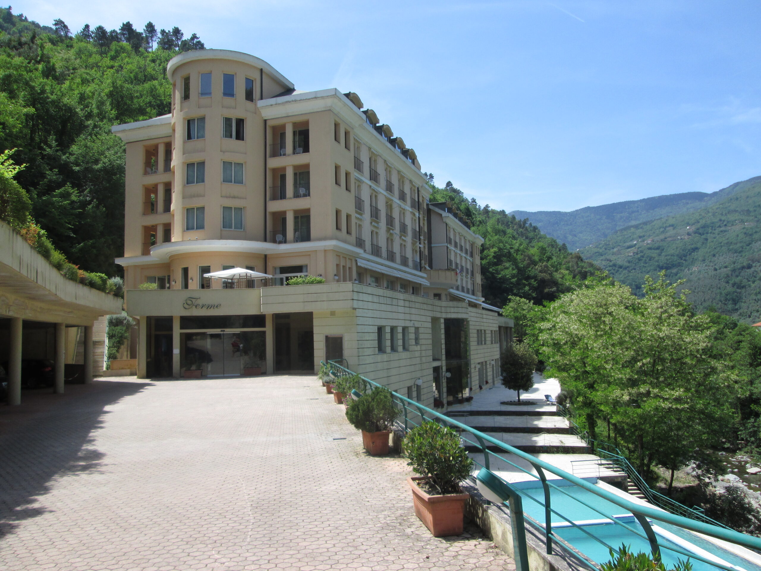 die Terme von Pigna mit Grandhotel