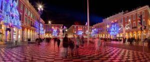 festliche Beleuchtung in Nizza